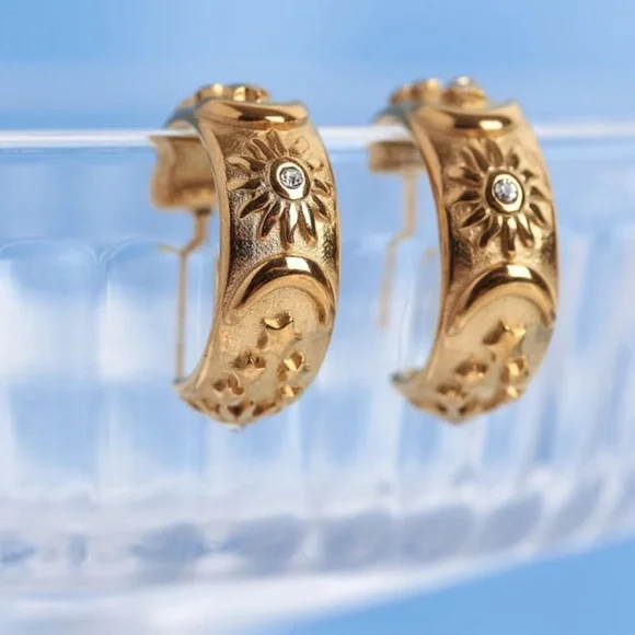 ✨You’re My Sun, Moon And Stars Gold Hoop Earrings - Picture 2 of 9